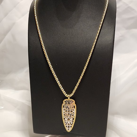 Kendra Scott Sienna Necklace in Gold and Silver - Picture 3 of 4